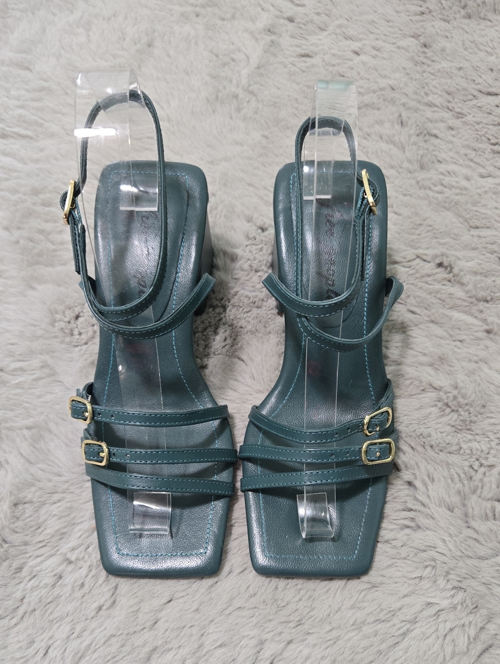 Free People Niki Oasis Teal ankle Strappy Heels featuring a block heel size 6